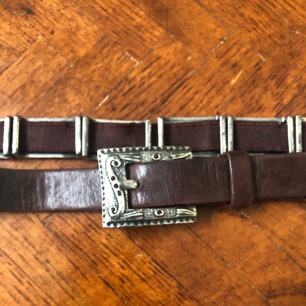 Stunning Stretchy Burgundy and Silver Belt